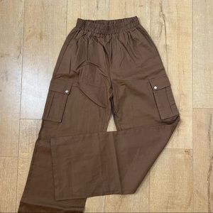 Brown baggie wide leg cargo